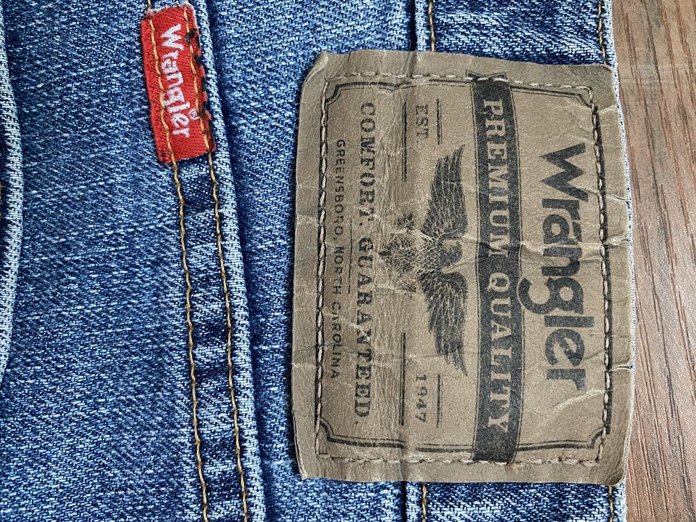 Продам джинсы Wrangler, большого размера