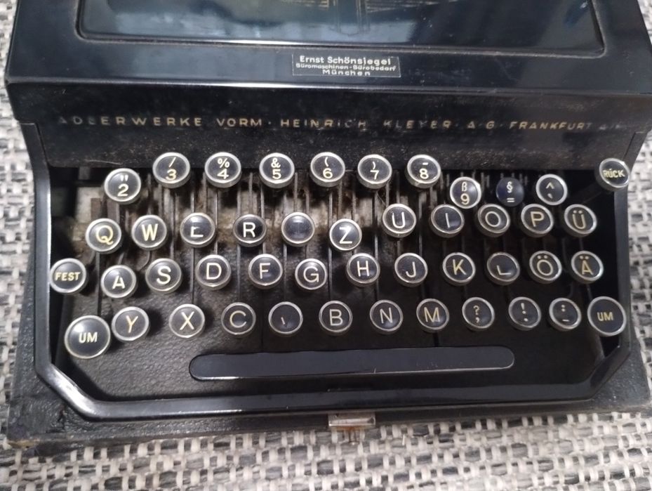 Decorațiuni Mașina de scris Germană ww-ll