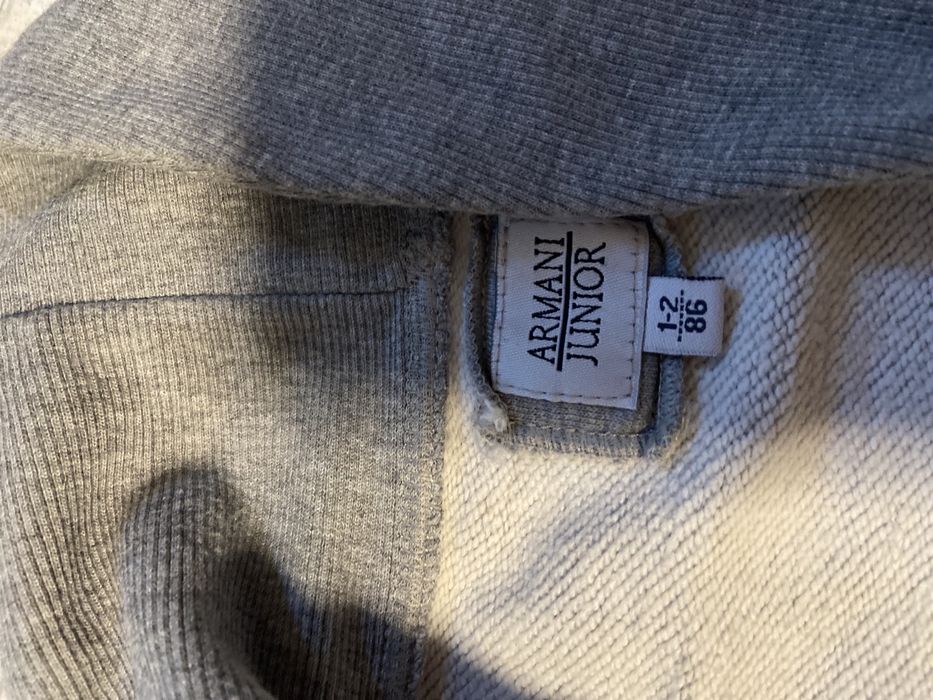 Сако Armani-без забележка