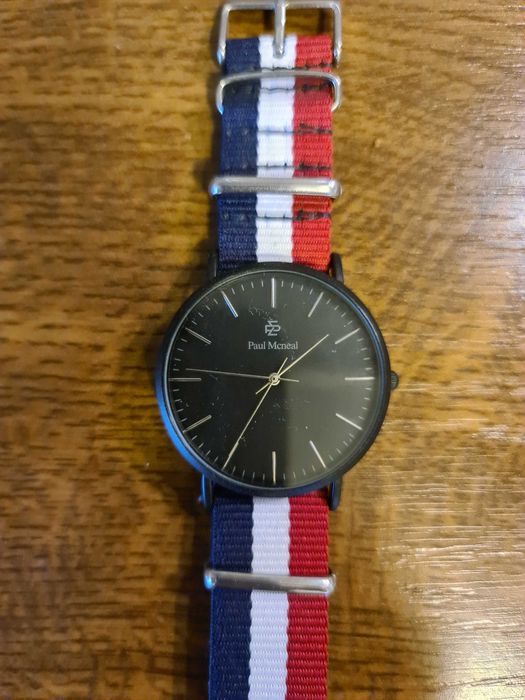 Ceas Paul McNeal - cadoul ideal pentru EL