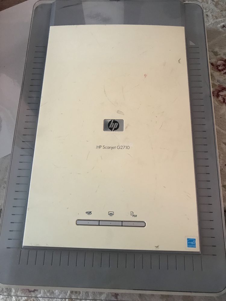 Сканер HP Scanjet G2710