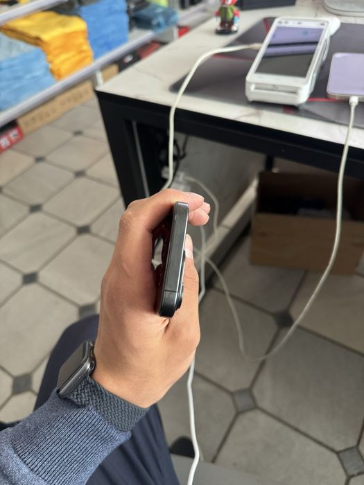 Iphone 15 pro srochna