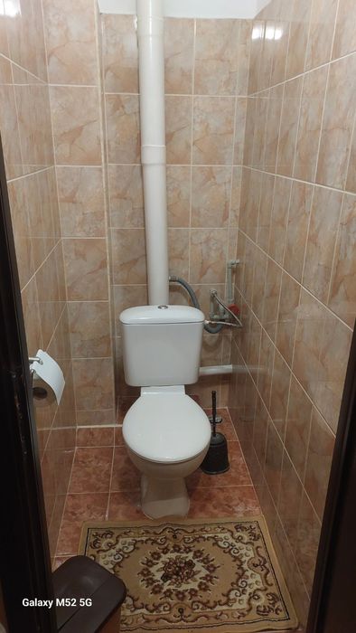 Дава се под наем Двустаен апартамент в Варна, Базар Левски - 60 кв.м за 449.82 € - Снимка #2