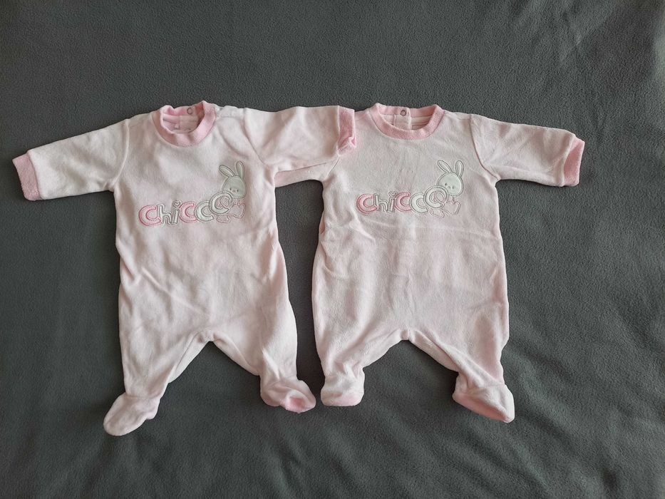 2 броя плюшени гащеризончета