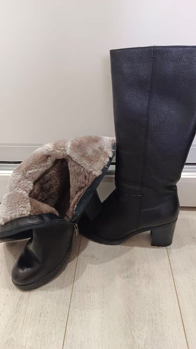 Женские зимние сапоги