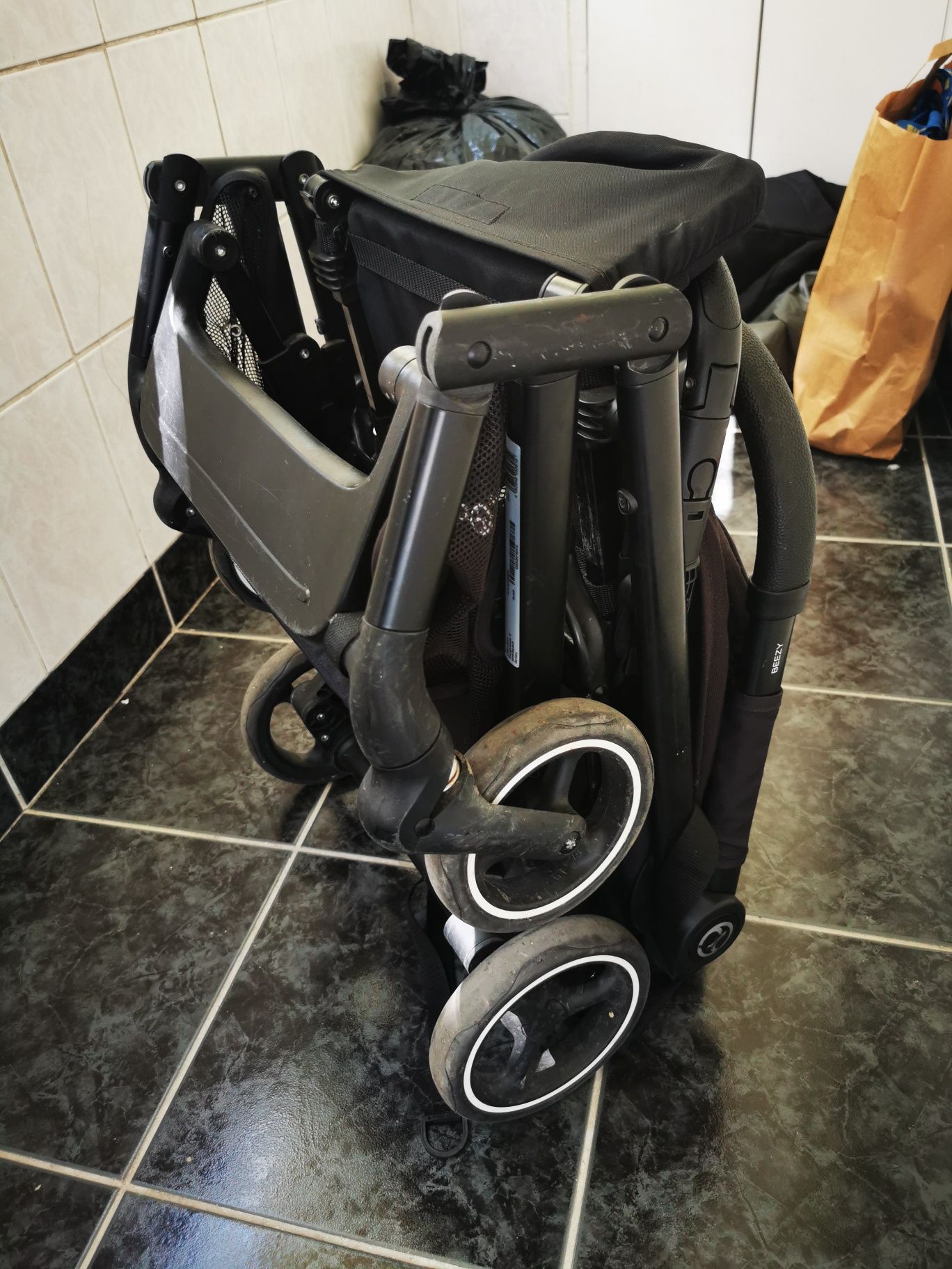 Carucior sport Cybex Beezy