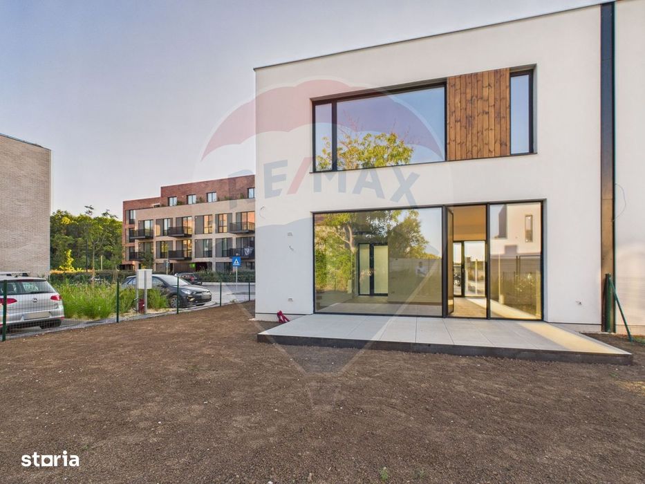 Vila moderna cu finisaje premium in Amber Forest – zona de Nord