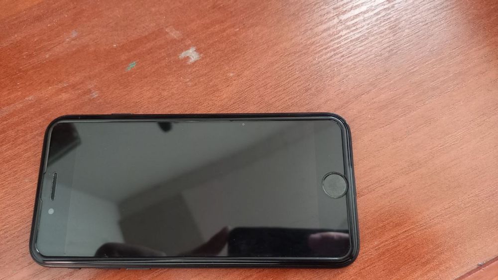 iPhone 7 Black 32 Gb