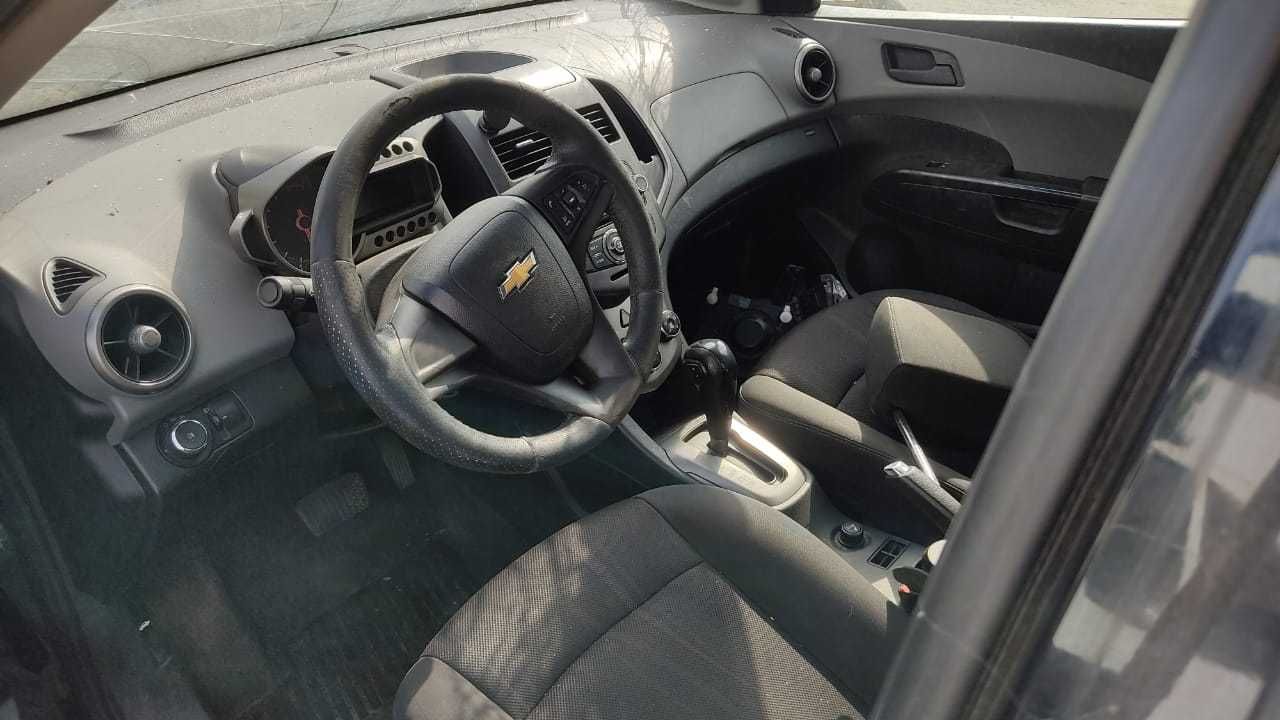 Шевролет авео  Т300 Chevrolet Aveo 2013 год 1,6 автомат