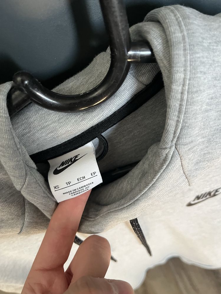 Nike Tech Fleece Горнище