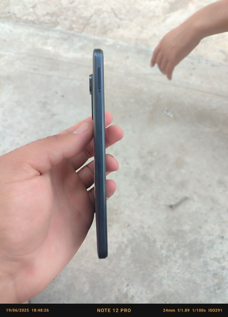 Redmi 11s holati ideal karobka dokumenti bor xotra 128 lik