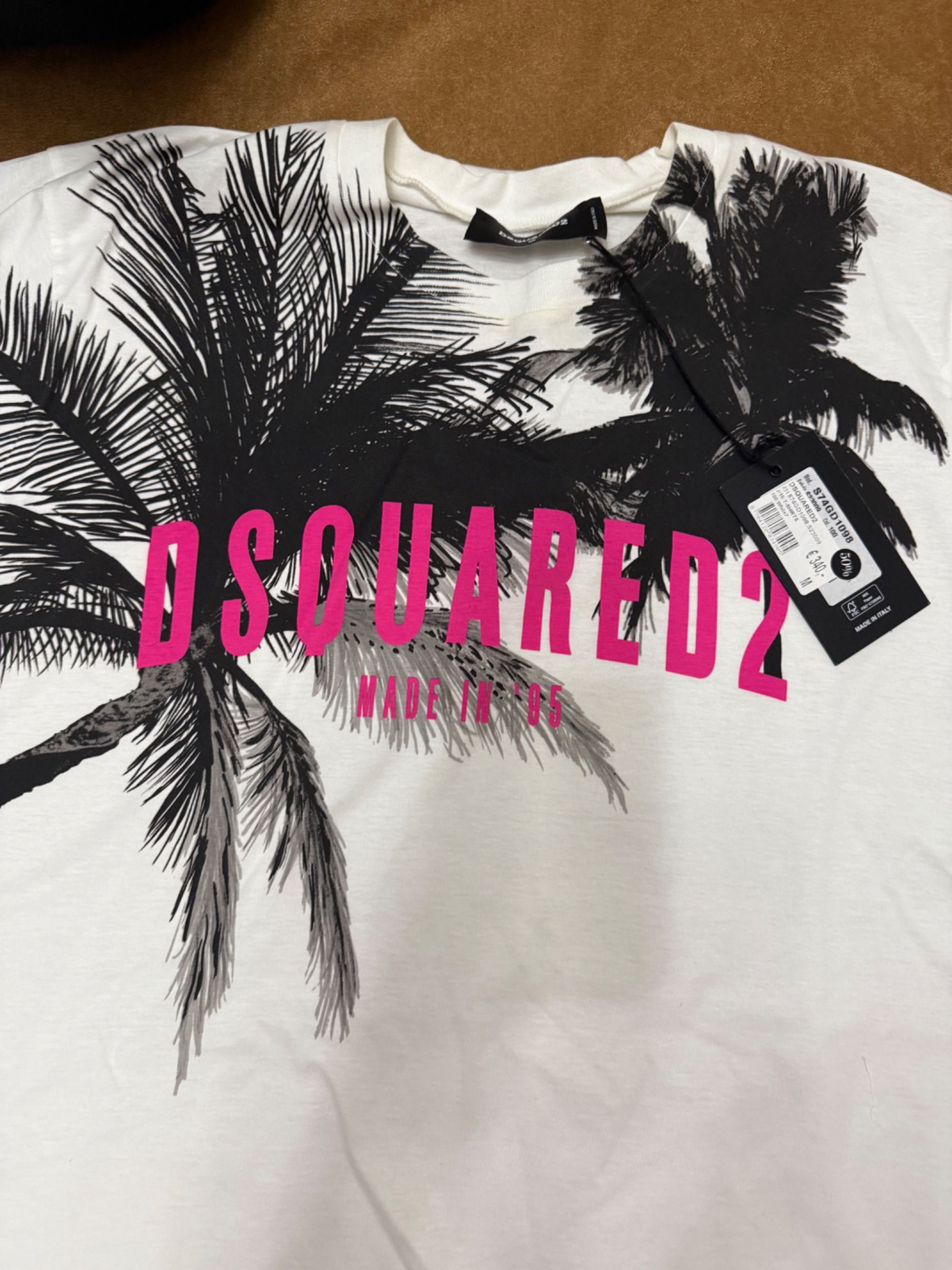 Мъжка тениска Dsquared2 - M размер