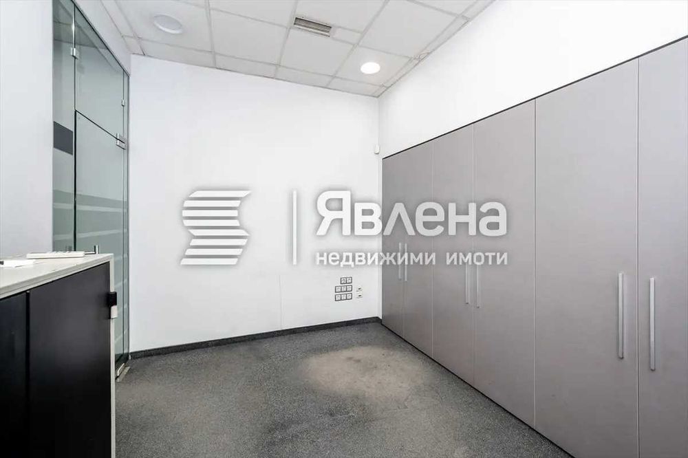 Продава се Магазин в София, Център - 172 кв.м за 2326 €/кв.м - Снимка #20