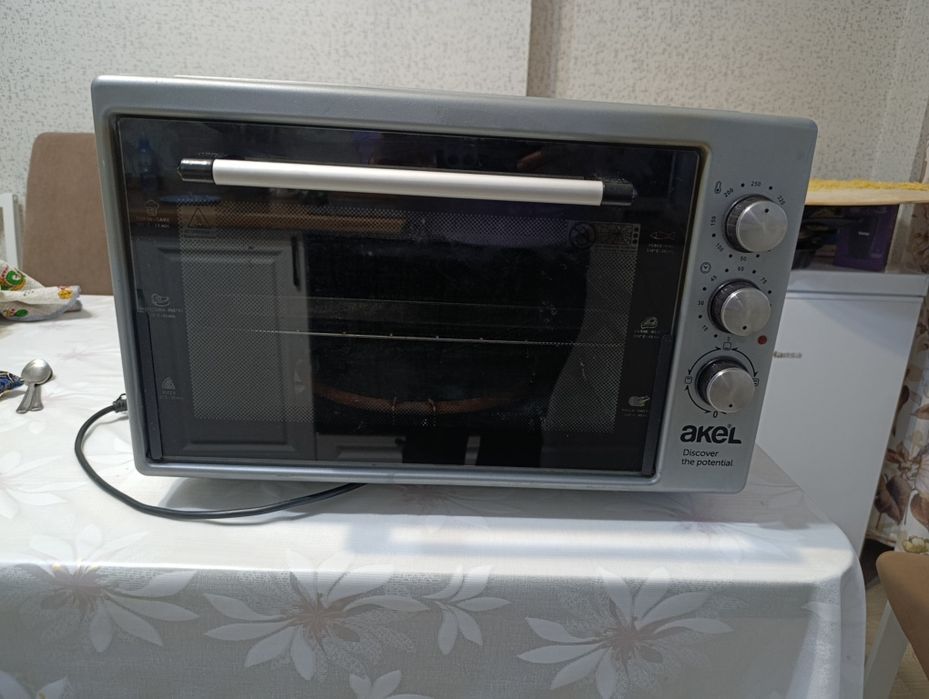 Продам электро духовку