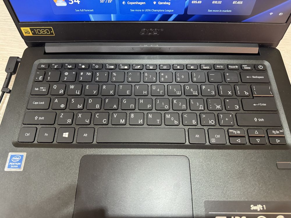 Срочно продаю Ноутбук Acer Swift 1 (SF114-32)