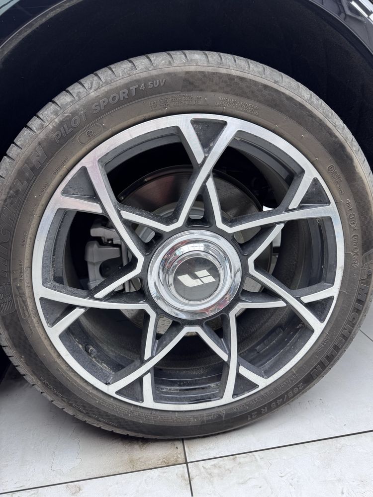 Diska R21 rolls roya design