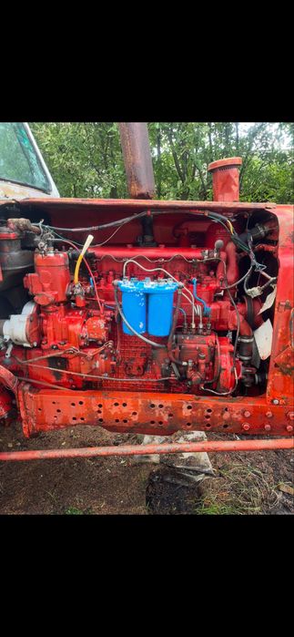 Трактор юмз 6л със инвентар регистриран