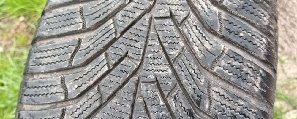 Anvelope  iarna 235 50 17 ca noi kumho Winter craft wp52 235 50 17