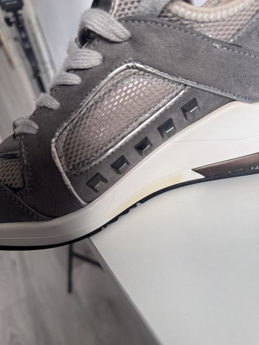 Vand pantofi Guess 39