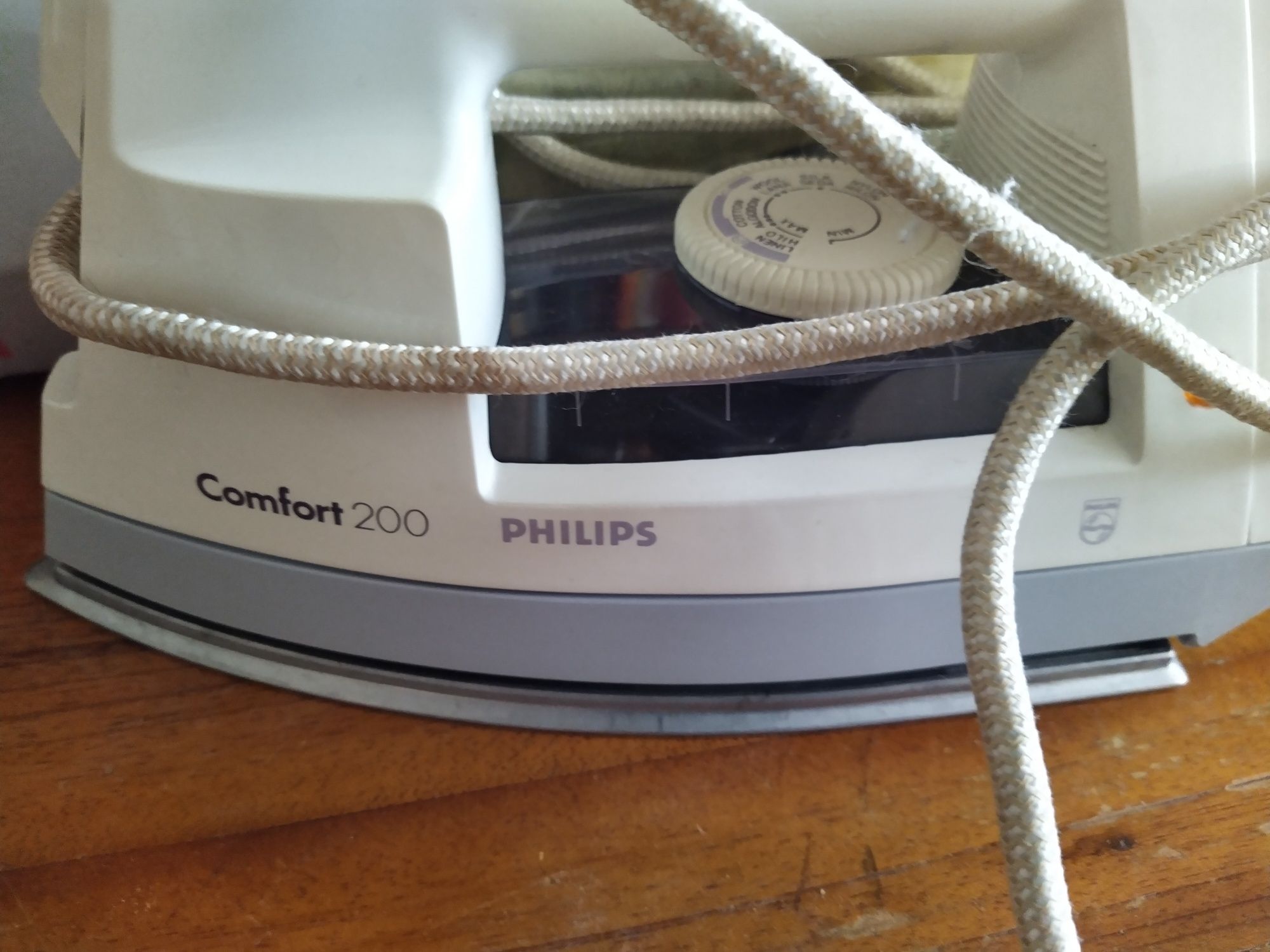 Ютии PHILIPS Comfort 200 и Rowenta