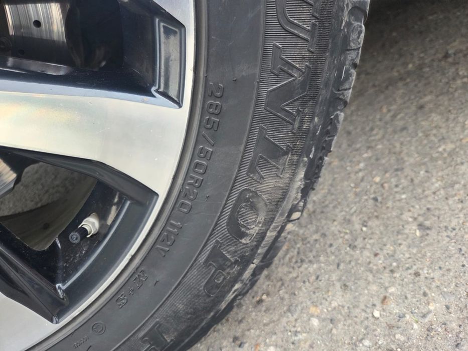 Продам резину 4 балона бу