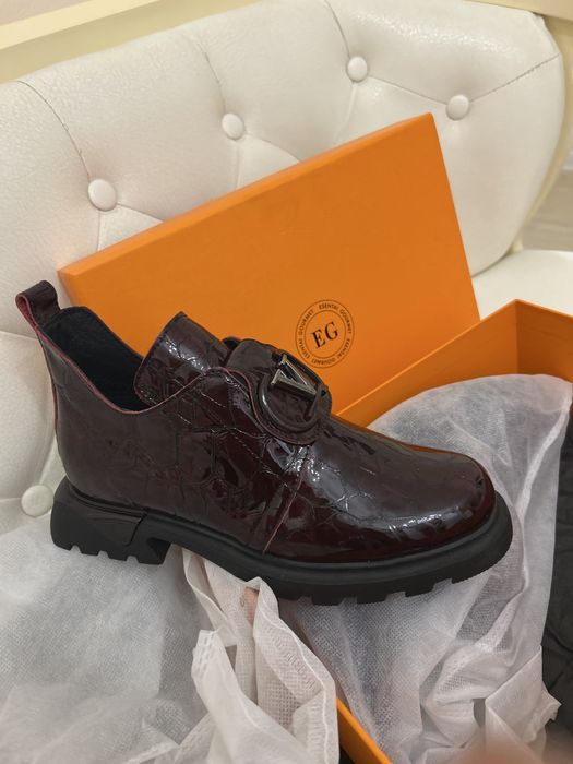 Ботильоны 37-38 размер, лакированные, кожанные