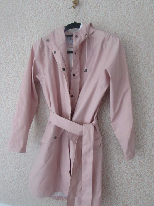 Дамско яке/ дъждобран