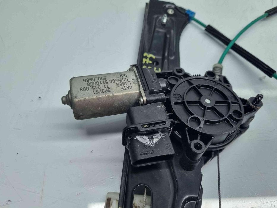 Macara electrica geam dreapta fata Bmw 1 (F20) [Fabr 2011-2017] 132624