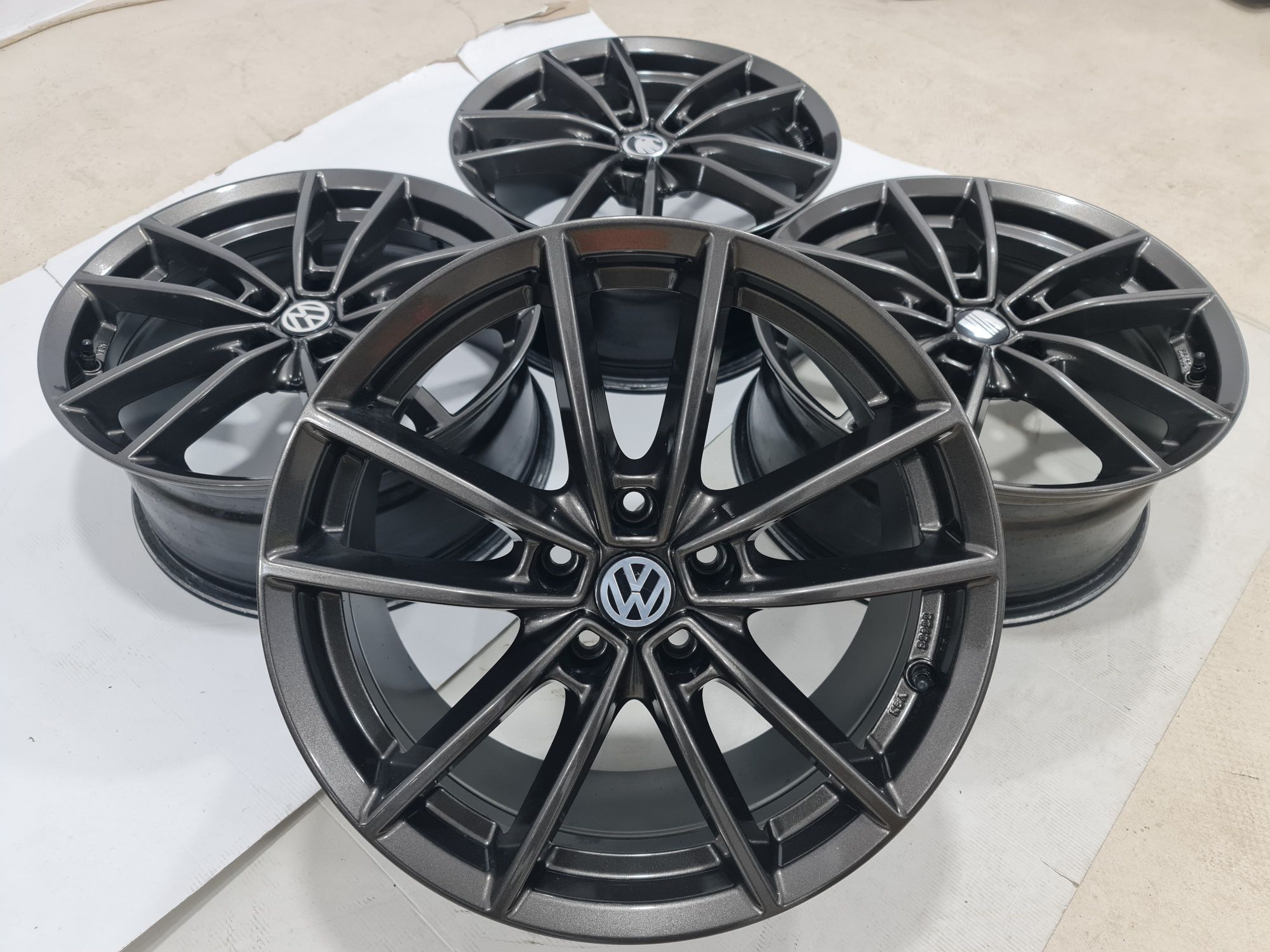 Jante 18 VW Skoda Seat Audi 8Jx18, ET48, 5x112, 57.1mm