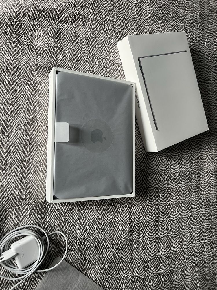 Macbook Air M2 13.6 2022