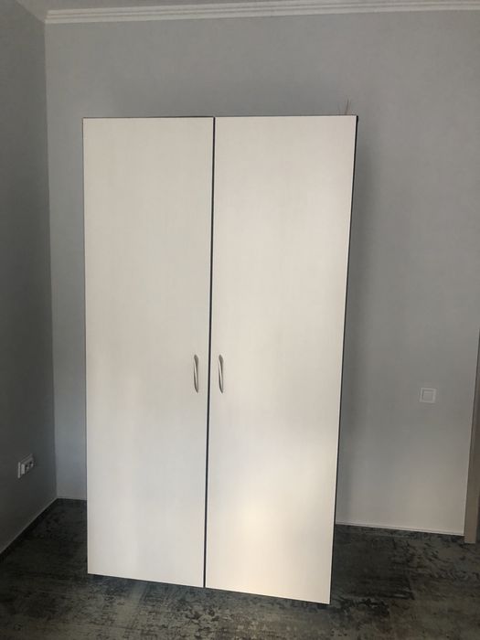 Vind mobila pentru dormitor