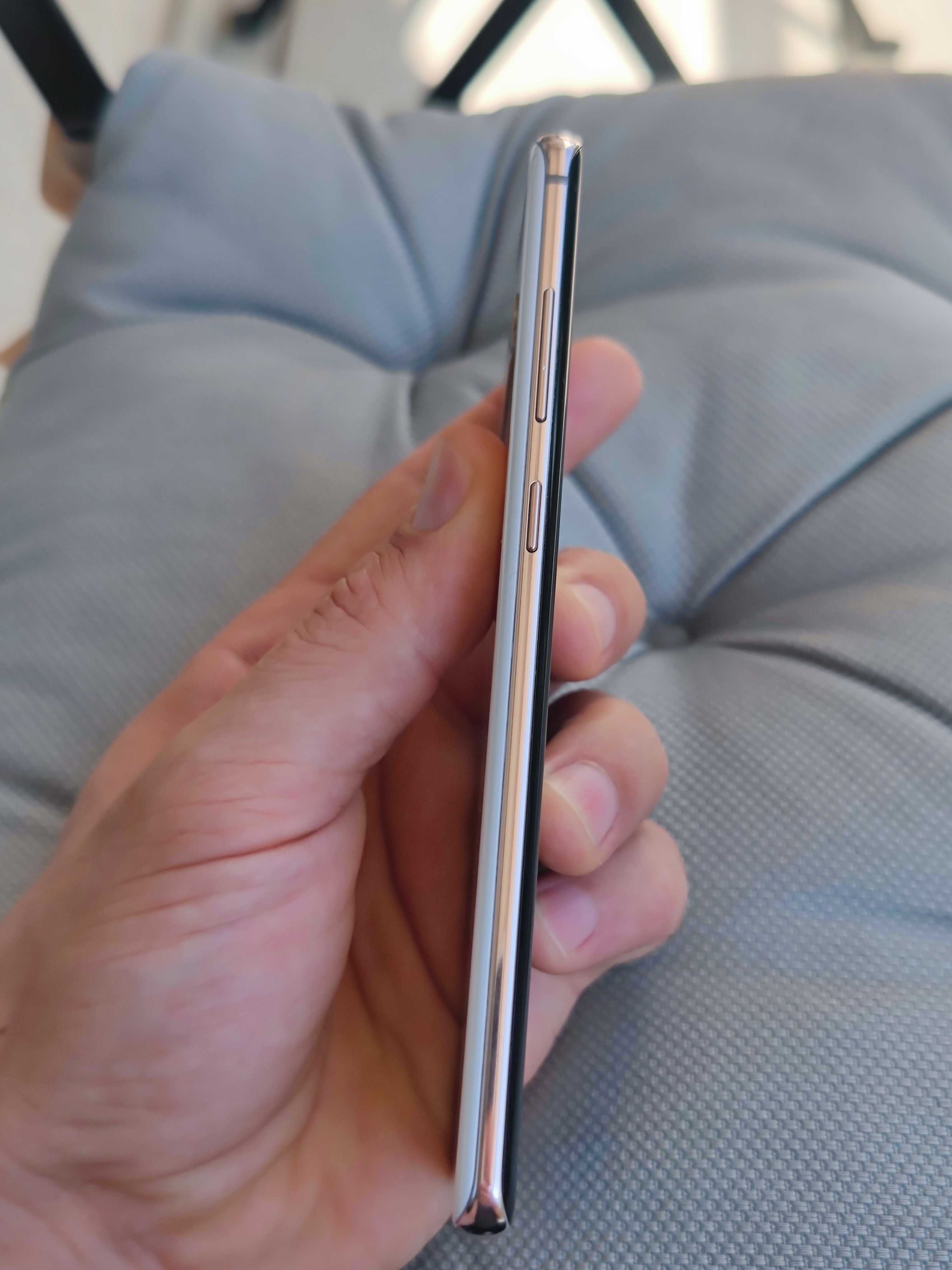 Samsung S10 Plus 1TB in stare foarte buna + husa