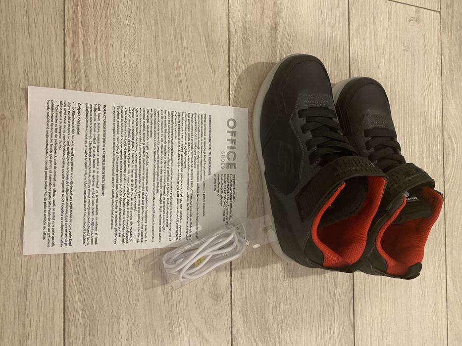 Adidasi Sketchers cu led