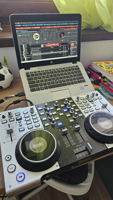 Mixer Hercules dj console 4-mx cu licență.