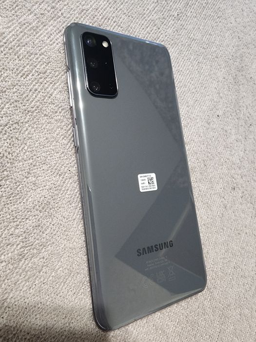 Samsung S20  128/8