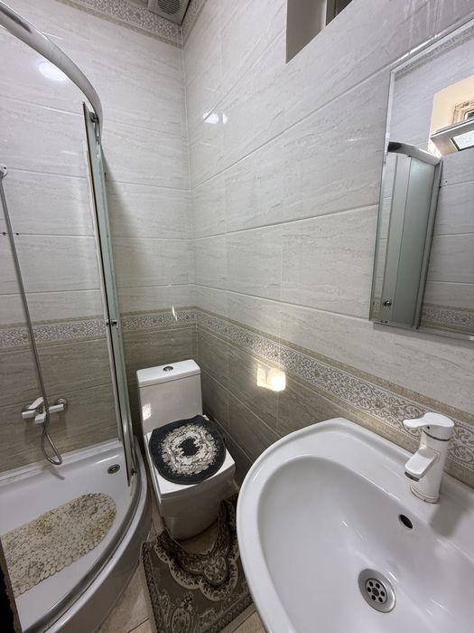 Аренда 3-комн кврт+кухня 1-этаж. Яшнобод туман, Метро Дустлик-5 орнтр.