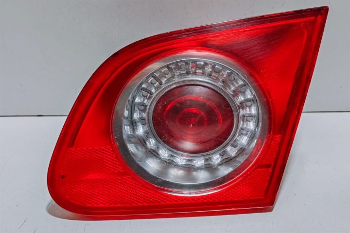 Stop  tripla dreapta  3C5945094F Volkswagen VW Passat B6