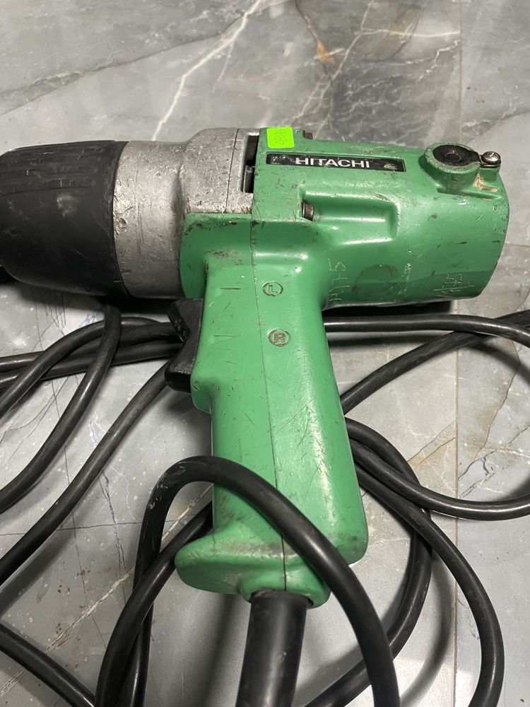 Електрически ударен гайковерт-Hitachi WR 16