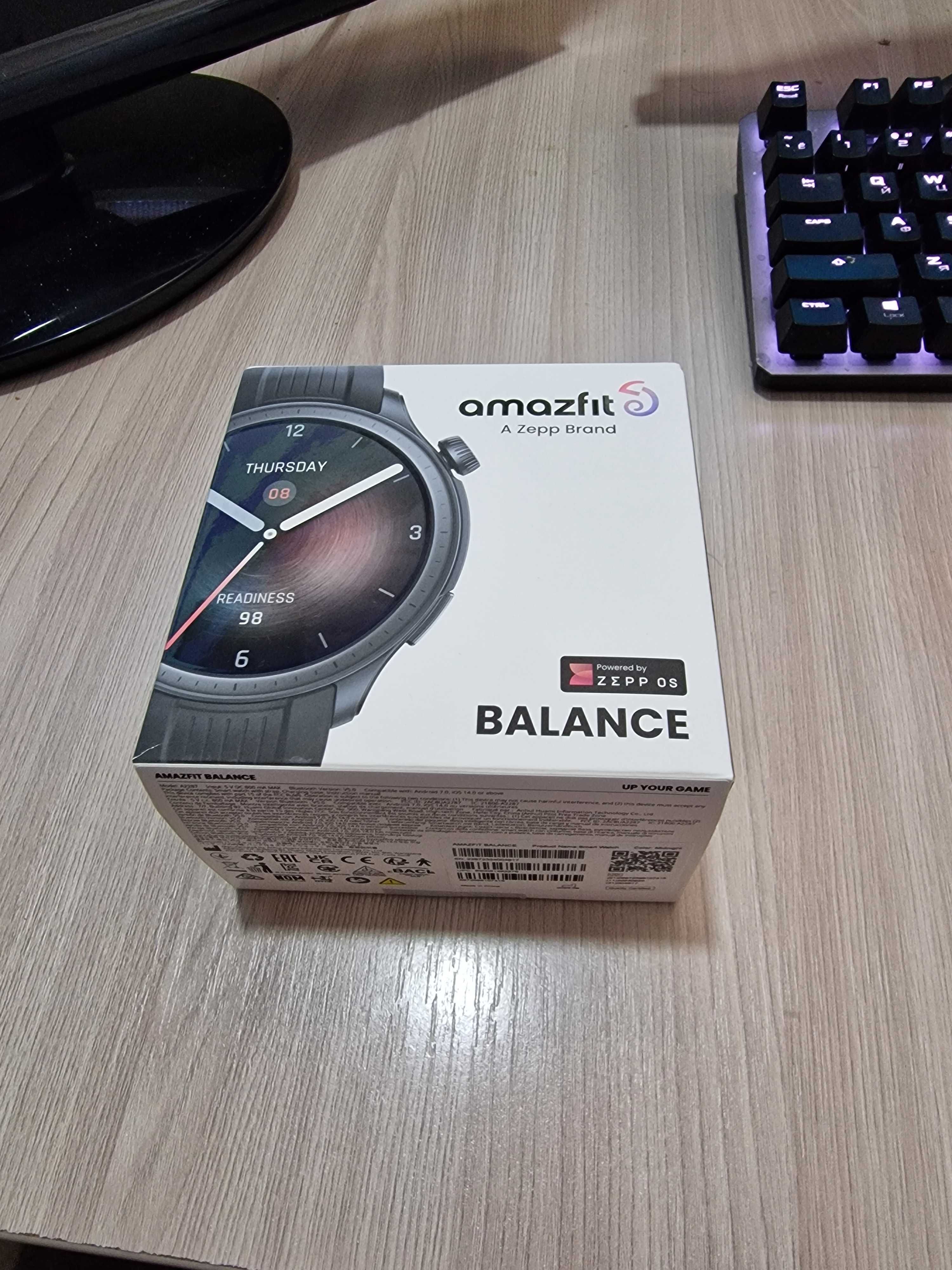 Смарт-часы Amazfit Balance черный