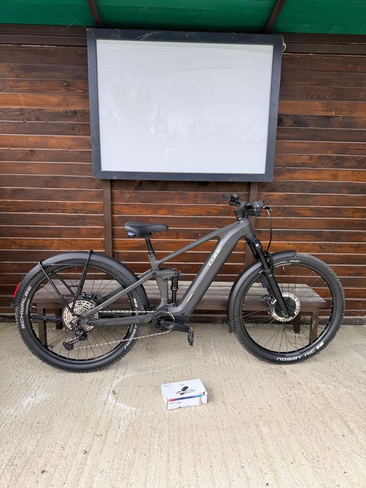 Cube stereo hybrid one 44 ABS 2025  noua