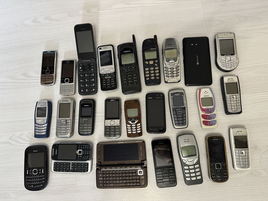 De Colecție (Nokia, Sony Ericsson , Nec , LG , BlackBerry , Samsung)