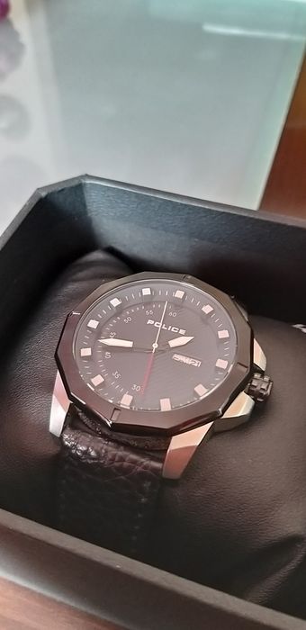 Нов мъжки Часовник Police