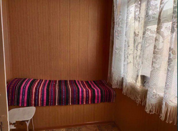 Срочно! Квартира на Кушбеги  2/4/5 общ пл 58м  2 балкона