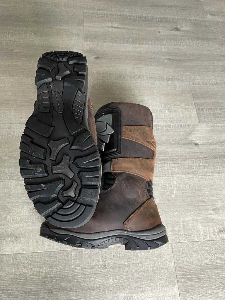 Cizme moto noi din piele, model Adventure Dry Brown , nr 43