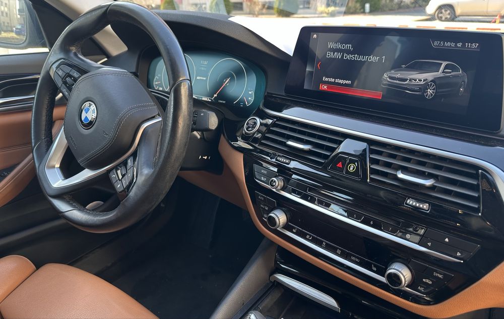 BMW 530E Plug-in HYBRID! / TVA DEDUCTIBIL/ KM REALI / raport de ev