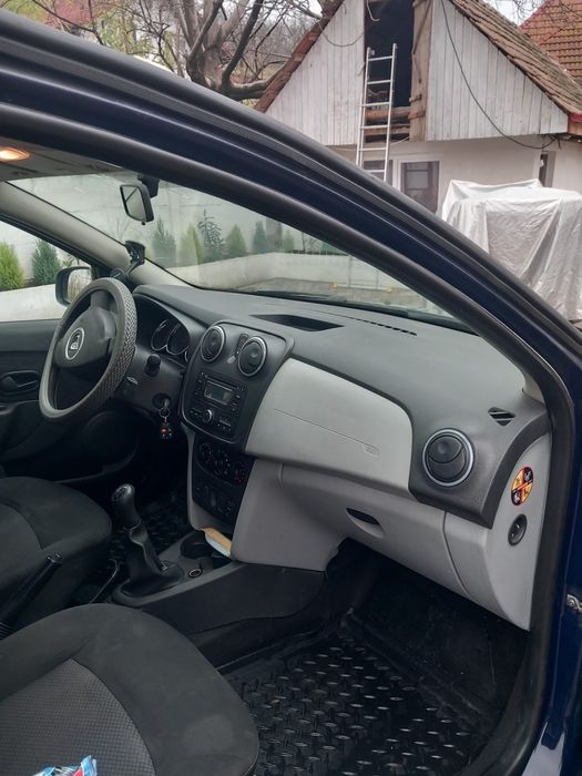 Vand Dacia Logan 1.5 dci 2014 stare foarte buna