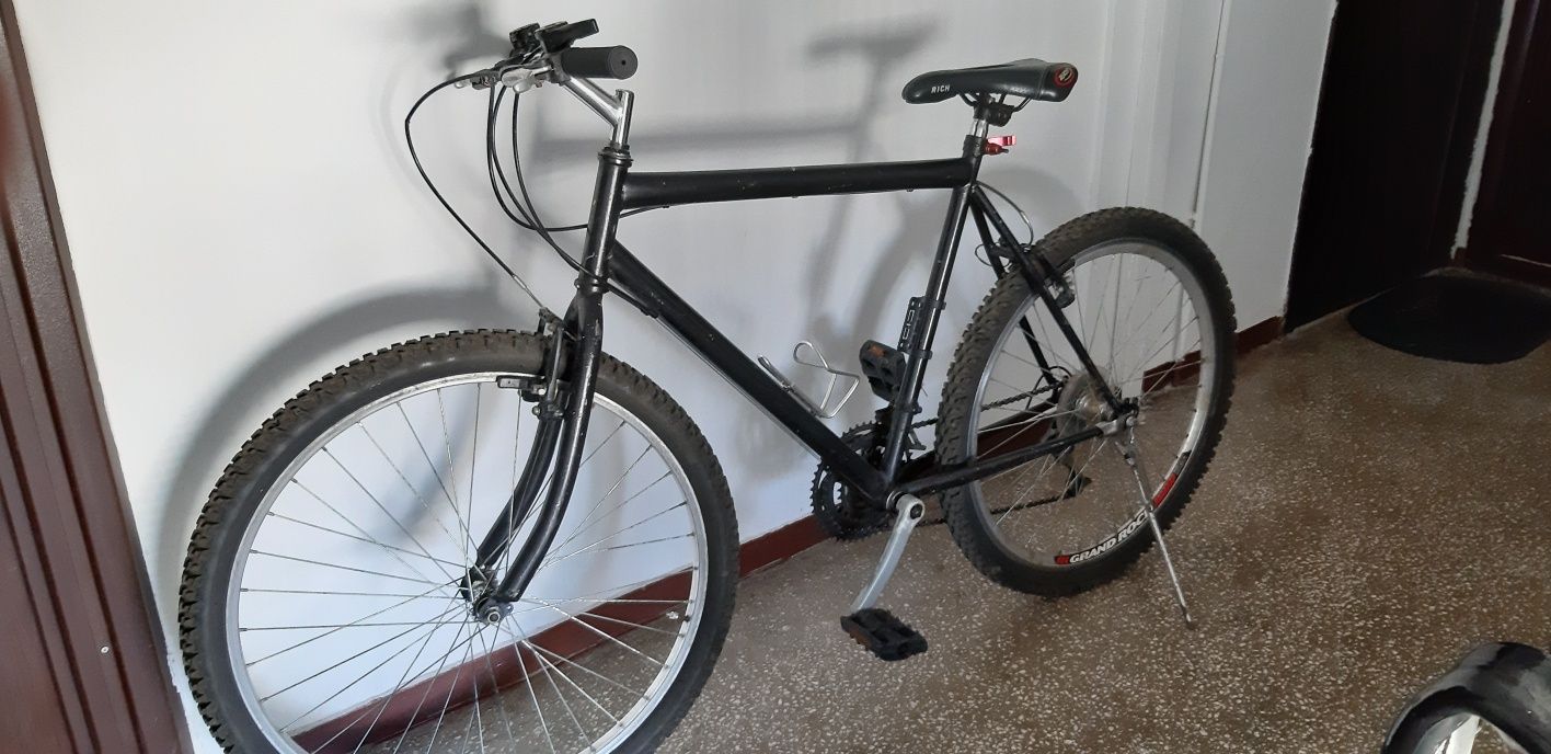 Bicicleta MB de vanzare