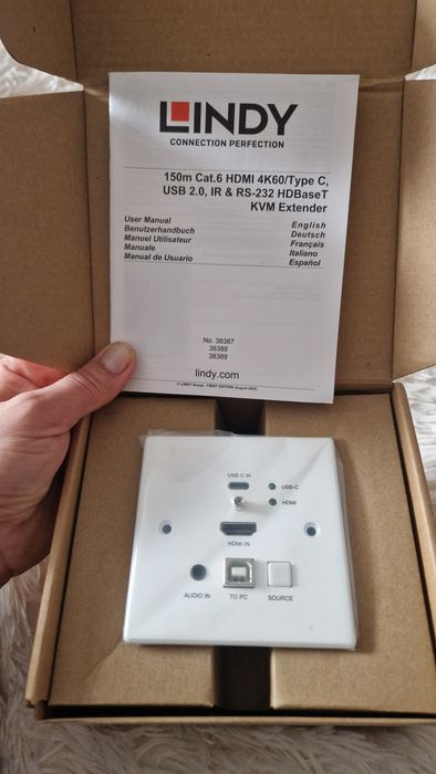 Adaptor pentru retea Lindy 150 m ! Nou !