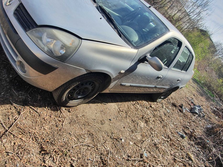 Fata completa / Piese dezmembrari Renault Clio 2 Symbol 1..5 diesel