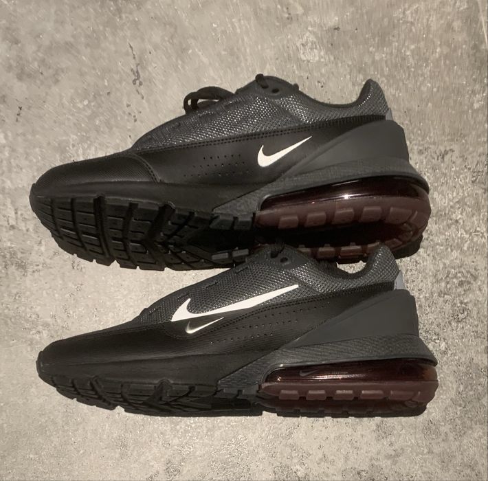 Nike Air Max Pulse 270